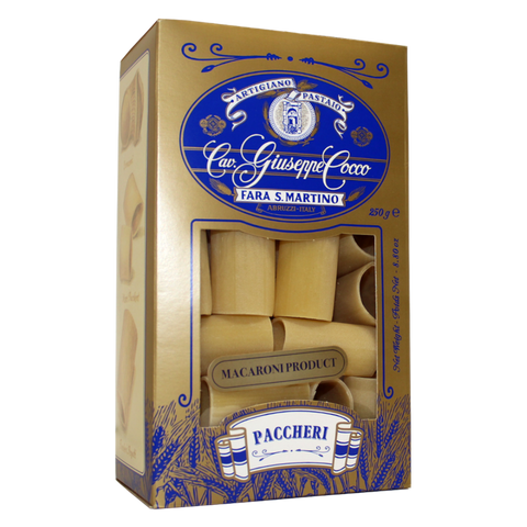 Box of Cucina Italiana Paccheri pasta with blue and gold design